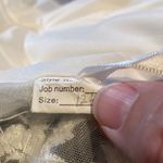 Women’s Long Sleeve Wedding Dress Lace Appliqué Zip Up Back with Train Size 12 Photo 10