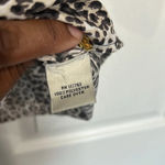 Mileage  women’s XL Leopard print top - 3/4 roll-tab sleeves Photo 4