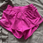 Lululemon Hotty Hot Short Photo 0