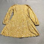 Uniqlo Printed V-Neck Long-Sleeve Mini Dress in Yellow & White Size XSmall EUC Photo 5