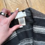 Arizona Jeans y2k  Co. Wool Striped Black and Gray Cardigan Medium Photo 2