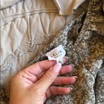 Le lis  Green Patterned long sleeve crop banana front Top Photo 1