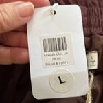 New In linen brown shorts NWT size large Photo 3