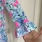 Lilly Pulitzer Floral Print Shift Dress with Bell Sleeve. Tropical. size XXS Photo 3