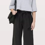 Lululemon  Pants Size 6 Black Noir Crop Wide Leg High Tie Waist Travel‎ Casual Photo 0