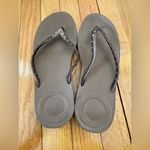 FitFlop  Iqushion  Flip Flop Sandals Women's brown rhinestones  US 8 Photo 4