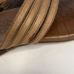 Merrell  Brown Leather Thong‎ Sandals Women's Size 7 Floral Slip-On Comfort Shoes Photo 7