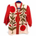 BOHO BOUTIQUE M Floral Red and White V Photo 0