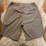 Mountain Hardwear  Shorts Size Medium 9" Inseam Pull On Womens Tan Pockets Photo 6