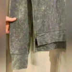 Mudd Women’s  Sweatshirt Photo 1