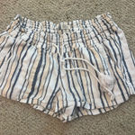 Roxy  summer shorts  Photo 0