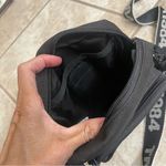 aritzia Tns Black Crossbody Nylon Purse Adjustable Top Zipper‎ Travel Photo 6