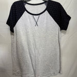 Staccato  Navy and Gray Raglan Tee, Stars on Sleeves Size L Photo 0