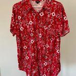 Torrid  size 1 heart theme button up blouse office holiday work casual red heart Photo 3