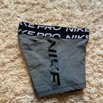Nike Women’s Grey  Pro 3” Photo 3