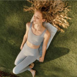 Cuyana 3 Piece Workout Set Steel color Size Small Photo 9