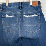 American Eagle AE Size 2 Short The Dream Jean Curvy hi-rise jegging blue jeans Photo 2
