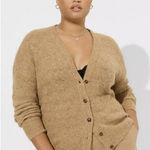 Torrid NWT  Beige Vegan Cashmere Button Up Cardigan Sweater Size 1X‎ Photo 0