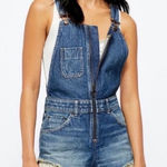 We The Free Free People Sunkissed Denim Short Overalls Zip Front Jean Shortalls NEW Size 4 Photo 0