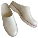 Vince Like New Leather Graham Platform Mules Flax Size 8 Retail $295.00 Photo 0