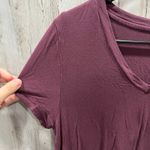 Latched Mama Burgundy Boyfriend Breastfeeding Nursing Tshirt VNeck Small *PLAY* Purple Photo 1