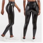 Spanx NWT • faux patent leather leggings black size M petite Photo 3