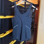 Lululemon Run With The Sun Tank Woven Swift Ultra Black Size 4 Photo 7