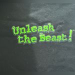 MONSTER zip up hoodie jacket unleash the beast size XL black Photo 8