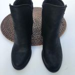 Just Fab Rayleene Black Suede Ankle Boots Zip 6.5 Photo 4
