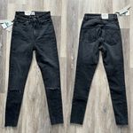 Calvin Klein NWT High Waist Legging Jeans in Washed Black Size W24 Photo 1