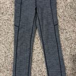 Lululemon Leggings Black and White Photo 0