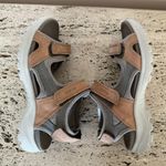 Ecco NWOB Women's Onroads 3-Strap Sport Sandals Photo 9