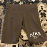 Nike  yoga brown bike short Photo 3