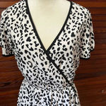 Slate + Willow  Ivory and Black Animal Cheetah Print Faux Wrap Dress Size S Photo 4