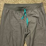 FIGS  Women's Graphite Gray Livingston Basic Scrub Pants Large Photo 4