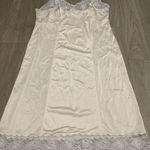 Elegant Cream Lace Trim Nightgown White Size M Photo 0