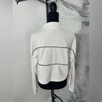 Guess  crop top white and black size large sweatshirt S-11‎ Photo 1