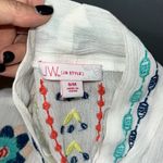 JW STYLE kimono size small/medium embroidered floral cover up summer beach wear White Photo 2
