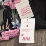 Roxy  Endless Summer Floral Board Shorts Size XL Photo 2