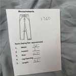 Under Armour  Women’s Gray Running Shorts Size L Casual Loose Fit Photo 7