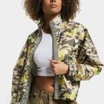 Nike Women Sportwear Full Zip Jacket Floral Camo Windbreaker Oversize Sz 1x plus Photo 4