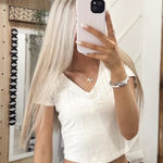cropped top White Photo 0