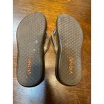 Vionic  Tide Flip Flop Sandal Women 9 Brown Neutral Beach Cruise Vacation Spring Photo 3