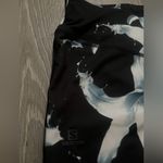 Salomon Women's Mantra Tech Leggings Size M Floral Black Blue White Activewear Photo 12