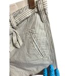 American Eagle Super High-Rise Lightweight Striped Trouser Style Shorts Womens 8 Photo 2