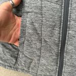 The North Face  Pseudio Vest Asphalt Gray Quilted Full Zip Womens Small Photo 3