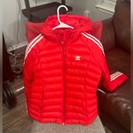 Adidas Brand new without tags  slim fit women’s puffer coat! Photo 4