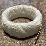 britt's knit's  bangle bracelet white cable knit NEW Photo 0