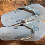 Vera Bradley  Blue Floral flip flops sandals‎ size S Photo 0