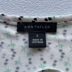 Ann Taylor  Blouse Women’s S Beige Green Floral Print Short Sleeve Flowy Top Photo 4